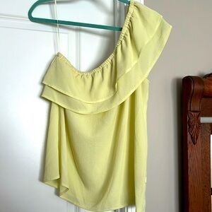 One shoulder tank